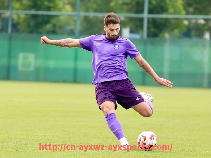 爱游戏体育-西甲联赛9月26日的赛事安排与亮点